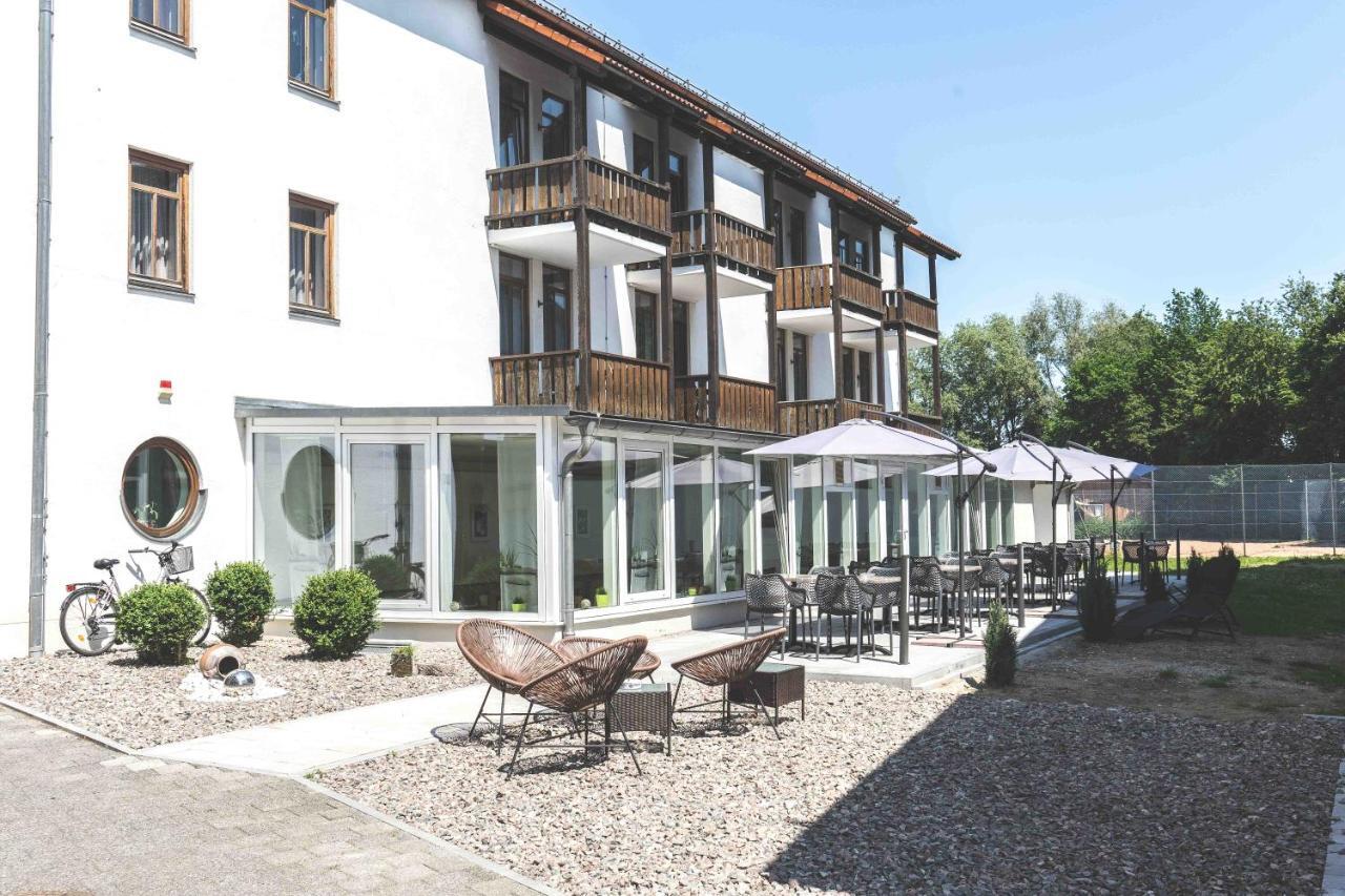 Parkhotel Cham Exterior foto